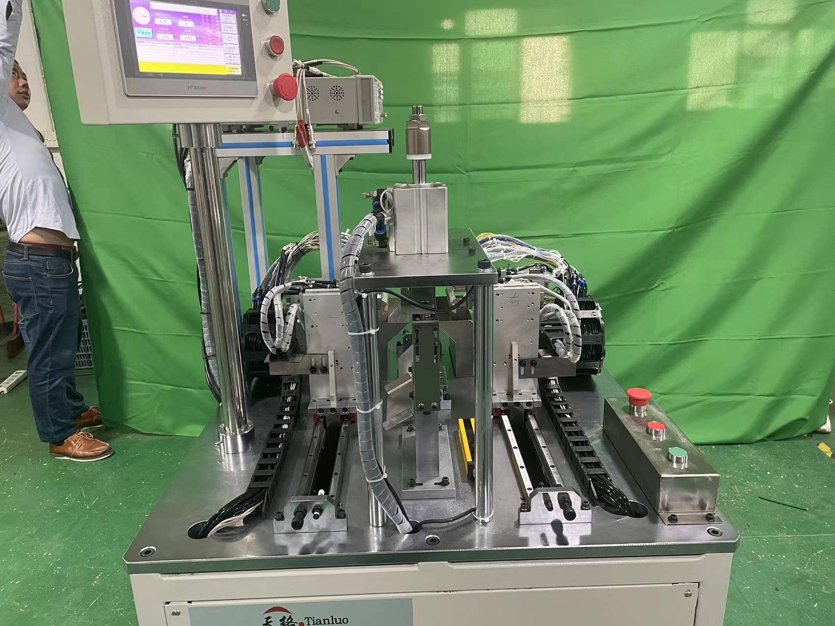 Heating wire detection equipment