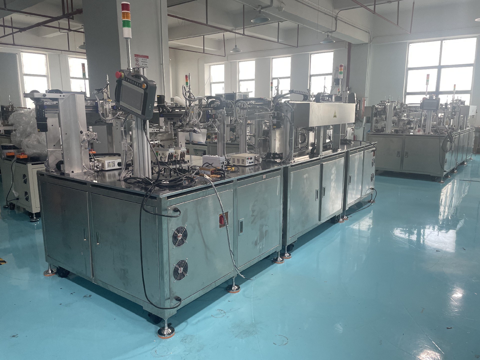 tianluo automation assembly machine.jpg